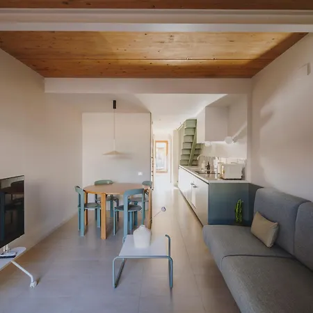 Casa Flor Boutique Mid-term Monthly * Barcelona