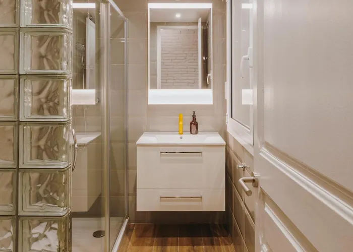 Casa Flor Boutique Mid-term Monthly *