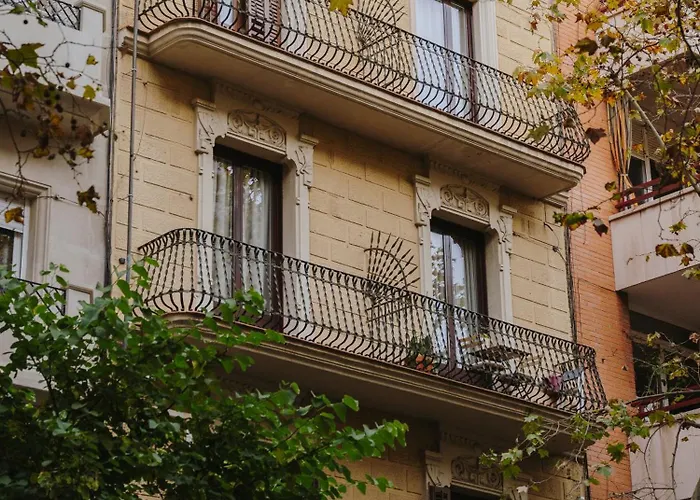 Casa Flor Boutique Mid-term Monthly